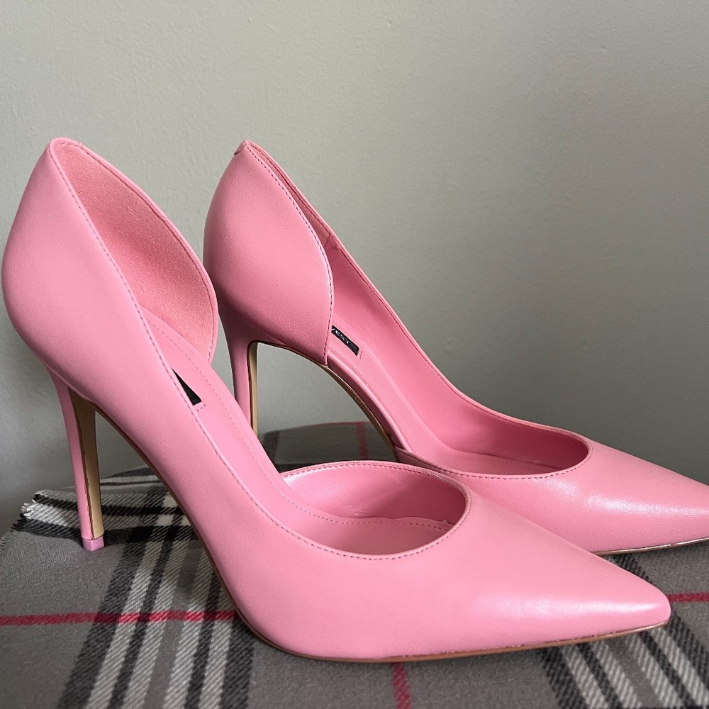 Like New Nine West Folowe d'Orsay Pointy Toe Pumps Pink 9M